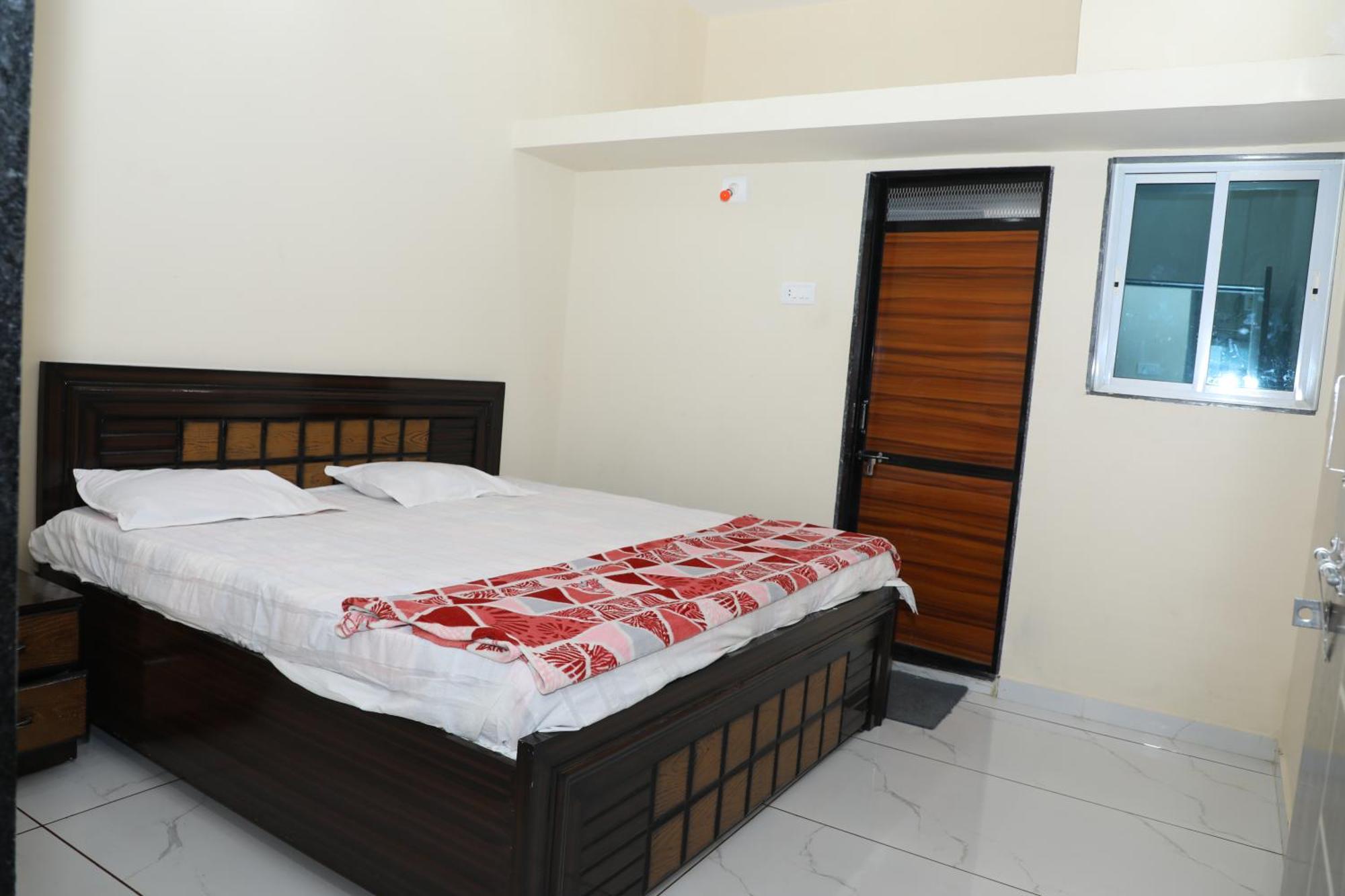 Aradhya Prime Home Stay Garudeshwar Exteriér fotografie